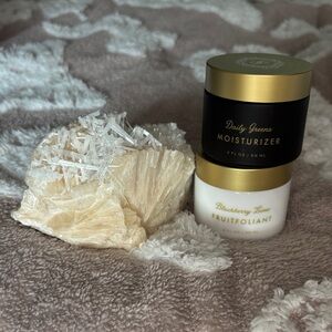 Daily Greens Moisturizer and Blackberry Lime Fruitfoliant Set✨